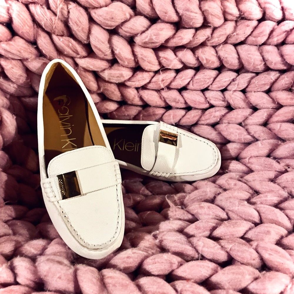 Calvin Klein women’s white loafers size 7.5 never worn